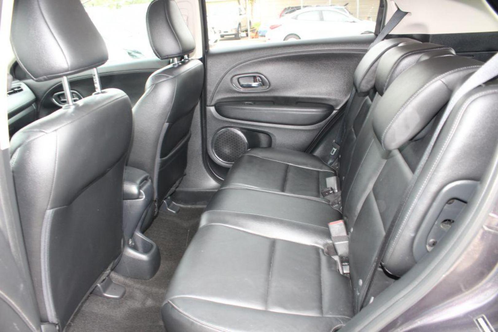 2016 BLACK HONDA HR-V EXL (3CZRU5H7XGM) with an 1.8L engine, Continuously Variable transmission, located at 6921 40th St N, Pinellas Park, FL, 33781, (727) 366-8136, 27.834944, -82.687653 - Photo#13
