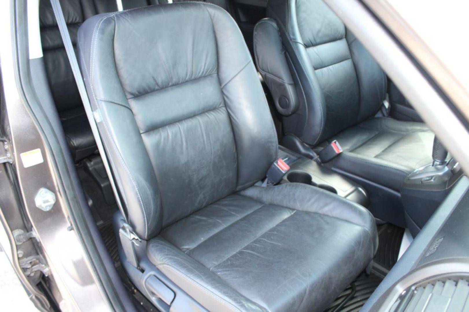 2010 GREY HONDA CR-V EXL (5J6RE3H71AL) with an 2.4L engine, Automatic transmission, located at 6921 40th St N, Pinellas Park, FL, 33781, (727) 366-8136, 27.834944, -82.687653 - 1-Owner CRV, EX-L model. Fully Loaded with Leather Interior, Ice Cold A/C, Automatic, Power options Extra Clean Inside and out, Fully Serviced and Ready to go Anywhere. *****100% TRANSPARENT PRICING ***** 125-Point Inspection Completed, Fully Serviced and Ready To Go! Family Owned and Oper - Photo#18