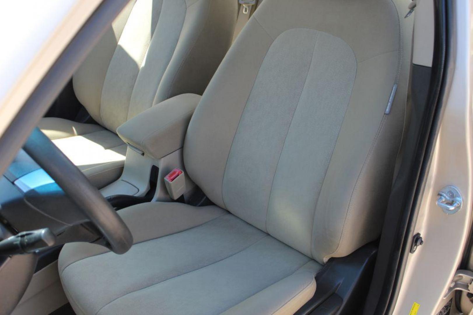 2010 GOLD HYUNDAI ELANTRA GLS (KMHDU4AD8AU) with an 2.0L engine, Automatic transmission, located at 6921 40th St N, Pinellas Park, FL, 33781, (727) 366-8136, 27.834944, -82.687653 - Gorgeous Elantra, Extremely Clean inside and out with Super low miles. Just been Fully Serviced and inspected. Brand New Tires Installed, New Brakes, Fresh Oil and Filter Change. This Vehicle is reliable and will take you anywhere in style and comfort. Would make a Great Student Car, Commuter GAS - Photo#11
