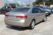2007 GOLD HYUNDAI SONATA Limited (5NPEU46F47H) with an 3.3L engine, Automatic transmission, located at 6921 40th St N, Pinellas Park, FL, 33781, (727) 366-8136, 27.834944, -82.687653 - Photo#5
