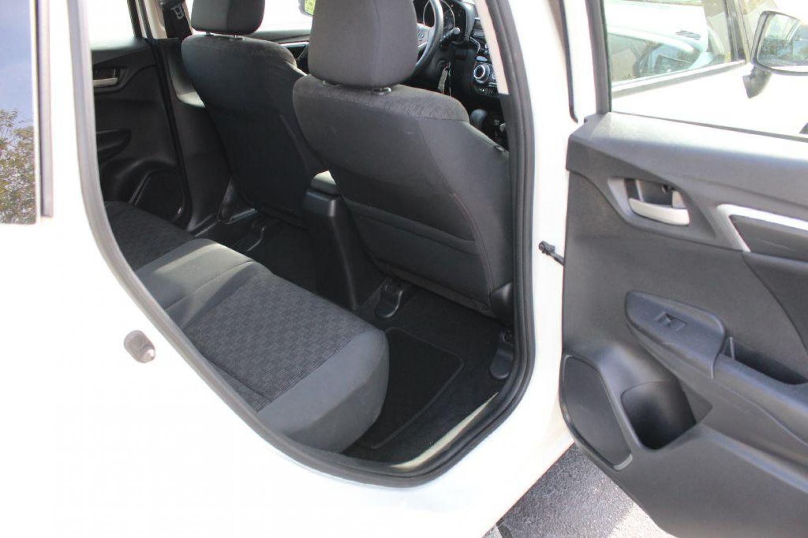 2017 WHITE HONDA FIT LX (JHMGK5H5XHS) with an 1.5L engine, Continuously Variable transmission, located at 6921 40th St N, Pinellas Park, FL, 33781, (727) 366-8136, 27.834944, -82.687653 - Photo#16