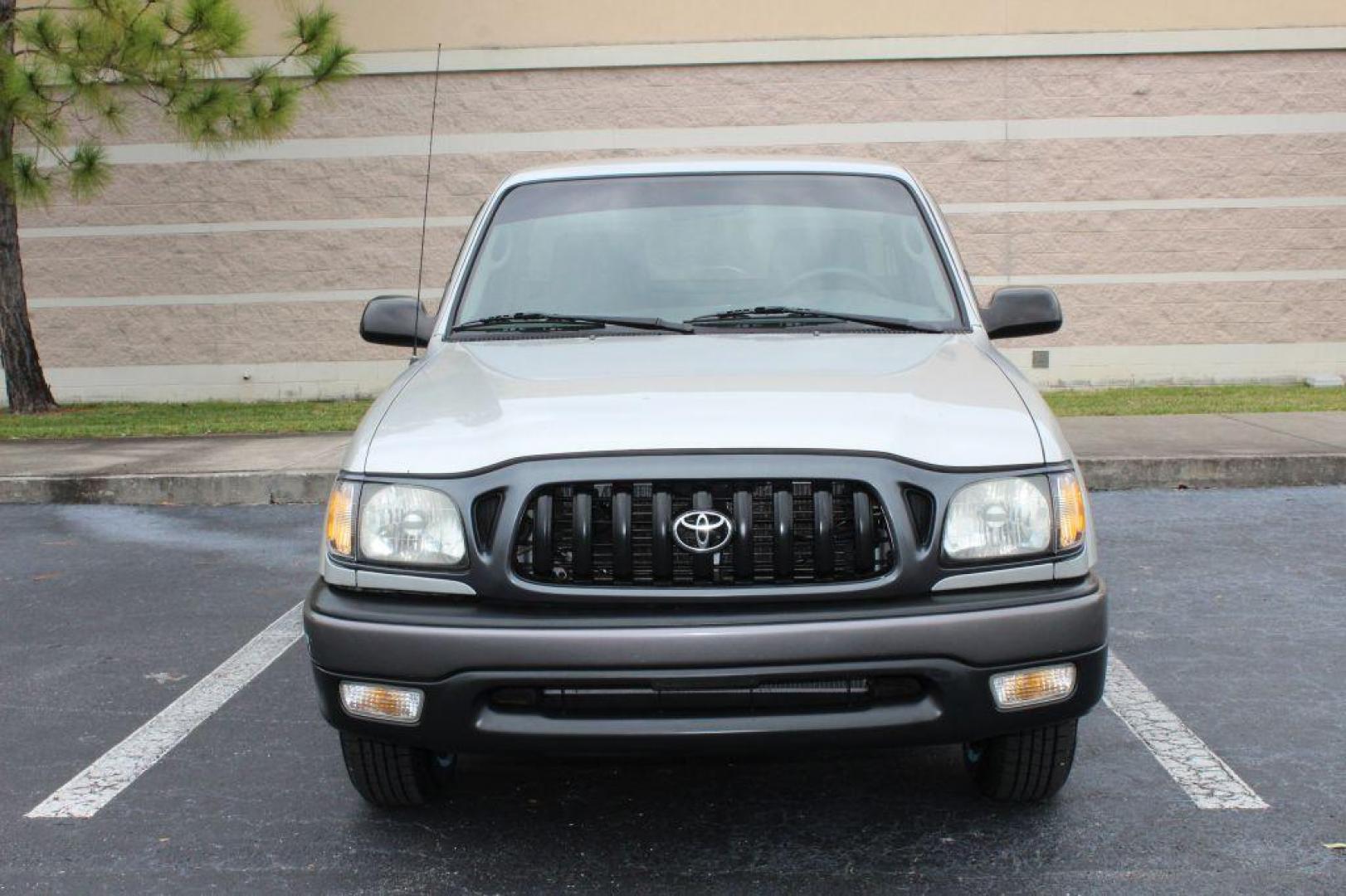 2003 SILVER TOYOTA TACOMA (5TENL42N43Z) with an 2.4L engine, Automatic transmission, located at 6921 40th St N, Pinellas Park, FL, 33781, (727) 366-8136, 27.834944, -82.687653 - Photo#7