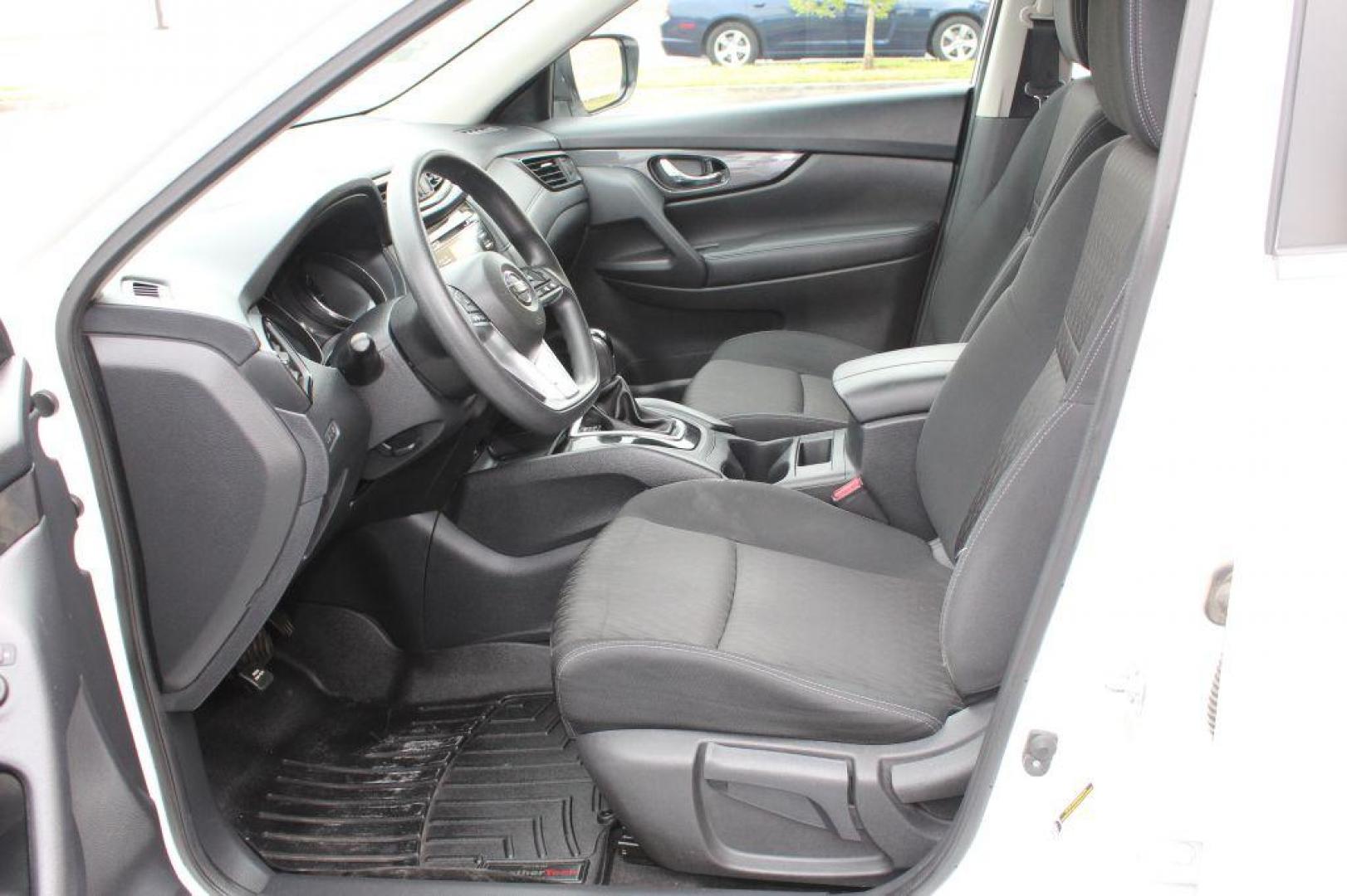 2017 WHITE NISSAN ROGUE S (KNMAT2MV1HP) with an 2.5L engine, Continuously Variable transmission, located at 6921 40th St N, Pinellas Park, FL, 33781, (727) 366-8136, 27.834944, -82.687653 - Photo#12