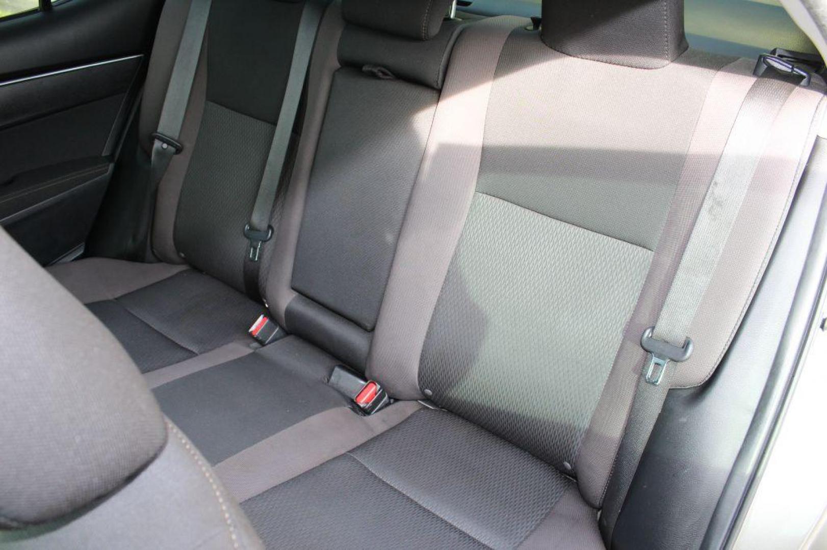 2019 GRAY TOYOTA COROLLA LE (2T1BURHE4KC) with an 1.8L engine, Continuously Variable transmission, located at 6921 40th St N, Pinellas Park, FL, 33781, (727) 366-8136, 27.834944, -82.687653 - Photo#13