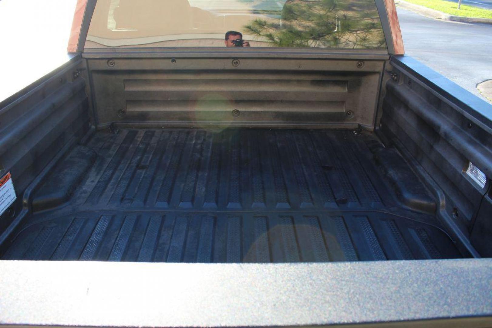 2017 MAROON HONDA RIDGELINE RTL (5FPYK3F63HB) with an 3.5L engine, Automatic transmission, located at 6921 40th St N, Pinellas Park, FL, 33781, (727) 366-8136, 27.834944, -82.687653 - Photo#15