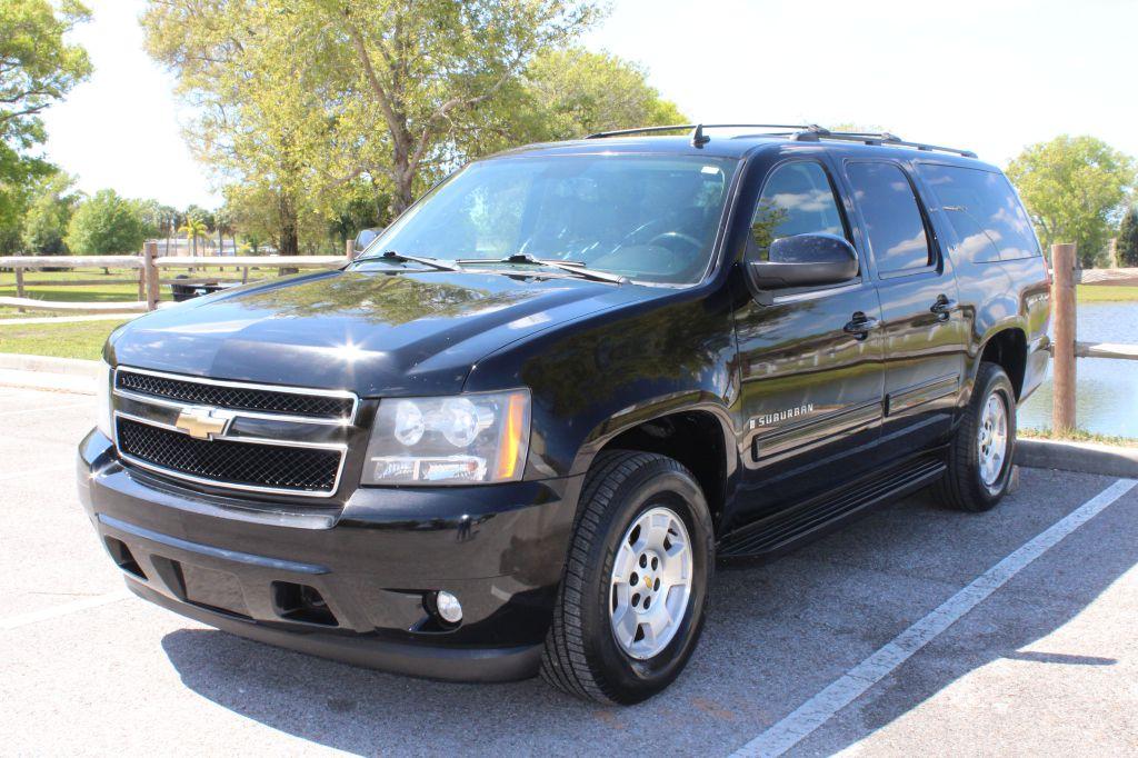 photo of 2009 CHEVROLET SUBURBAN 4DR