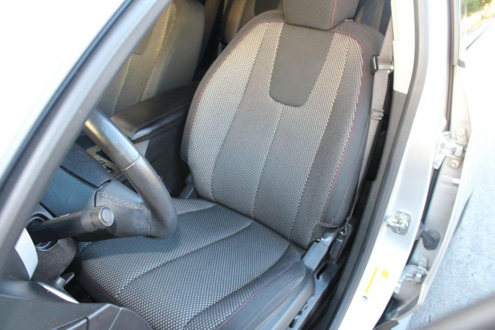 2012 SILVER CHEVROLET EQUINOX LT (2GNALDEK0C1) with an 2.4L engine, Automatic transmission, located at 6921 40th St N, Pinellas Park, FL, 33781, (727) 366-8136, 27.834944, -82.687653 - Photo#10