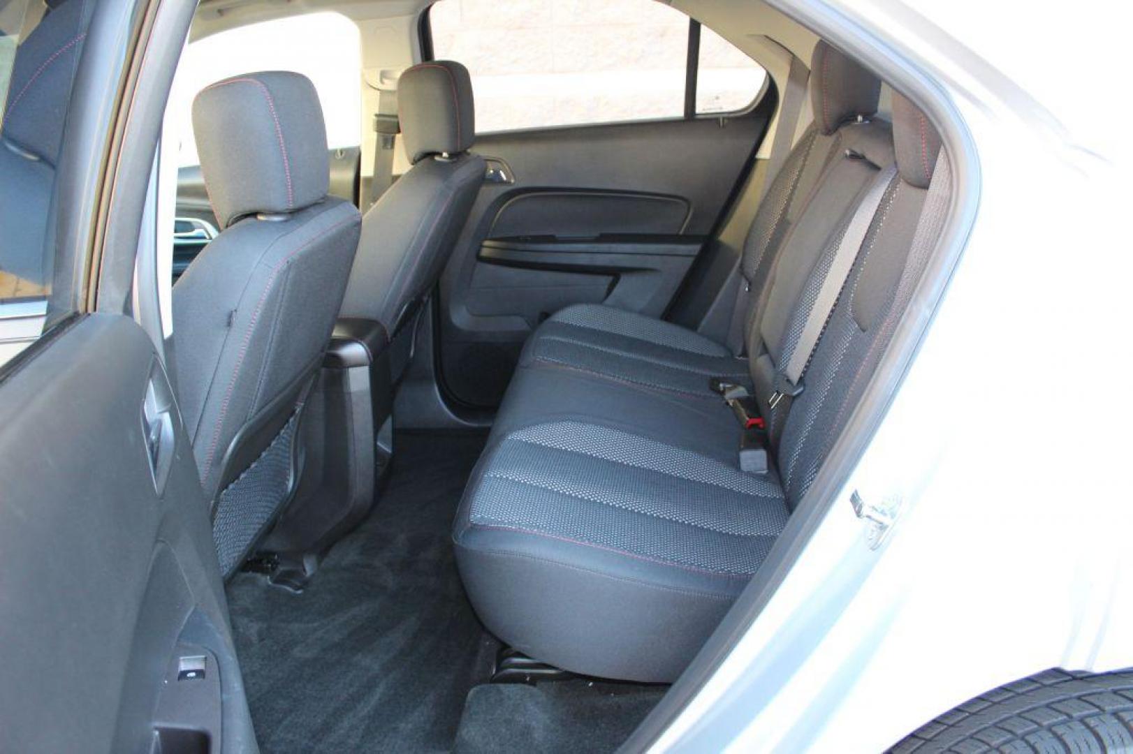 2012 SILVER CHEVROLET EQUINOX LT (2GNALDEK0C1) with an 2.4L engine, Automatic transmission, located at 6921 40th St N, Pinellas Park, FL, 33781, (727) 366-8136, 27.834944, -82.687653 - Photo#13