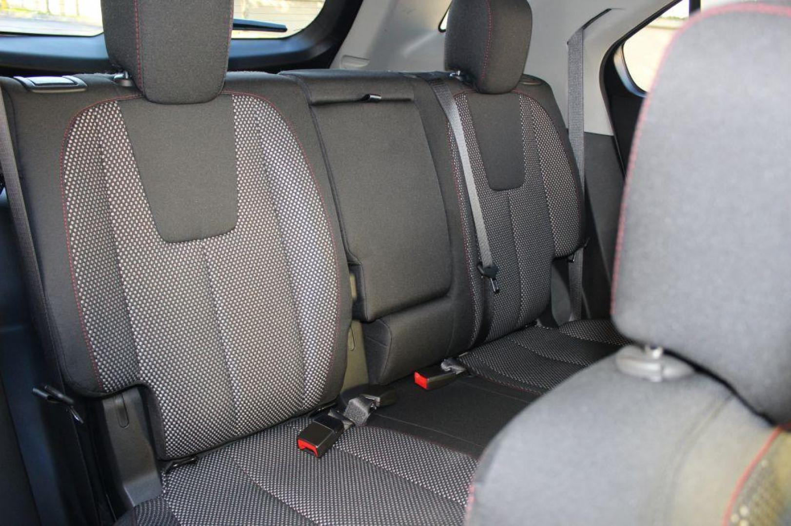 2012 SILVER CHEVROLET EQUINOX LT (2GNALDEK0C1) with an 2.4L engine, Automatic transmission, located at 6921 40th St N, Pinellas Park, FL, 33781, (727) 366-8136, 27.834944, -82.687653 - Photo#19