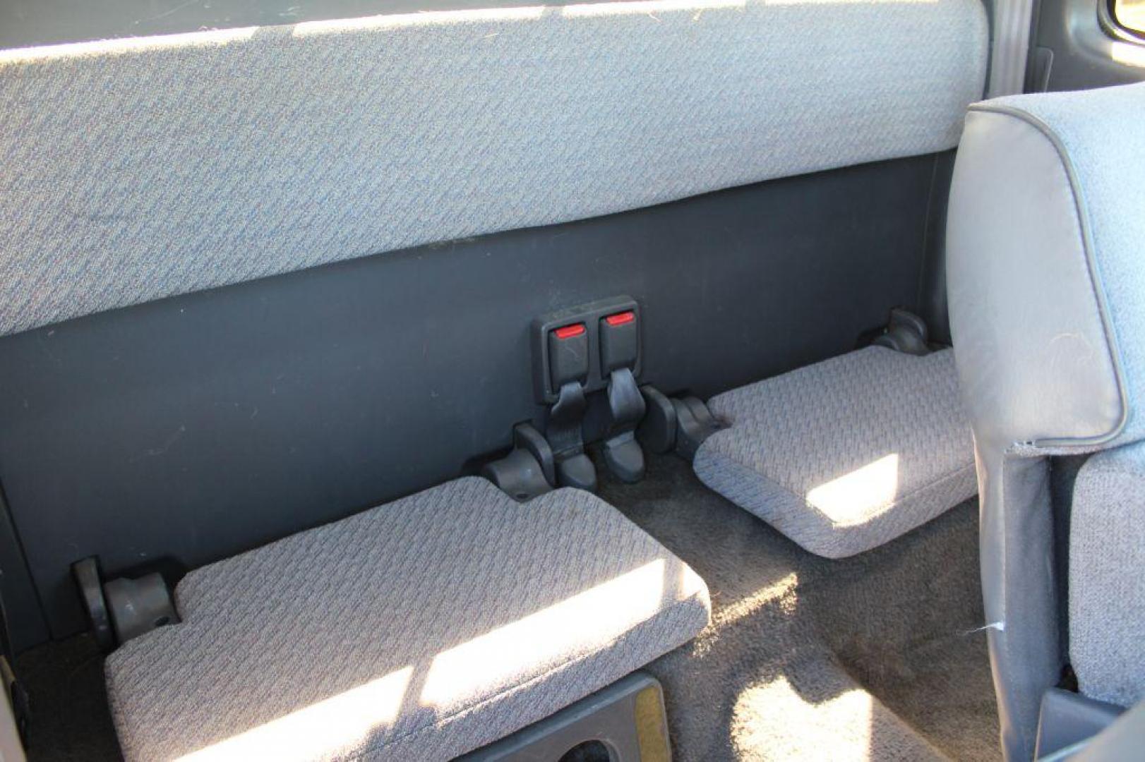 1996 WHITE TOYOTA TACOMA XTRACAB (4TAWN72N7TZ) with an 3.4L engine, Automatic transmission, located at 6921 40th St N, Pinellas Park, FL, 33781, (727) 366-8136, 27.834944, -82.687653 - Photo#21