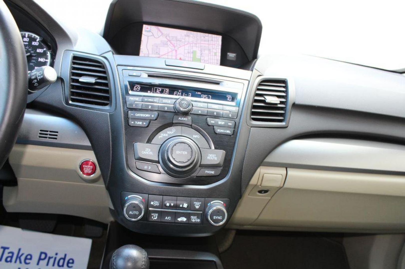 2013 WHITE ACURA RDX TECHNOLOGY (5J8TB3H52DL) with an 3.5L engine, Automatic transmission, located at 6921 40th St N, Pinellas Park, FL, 33781, (727) 366-8136, 27.834944, -82.687653 - Photo#34