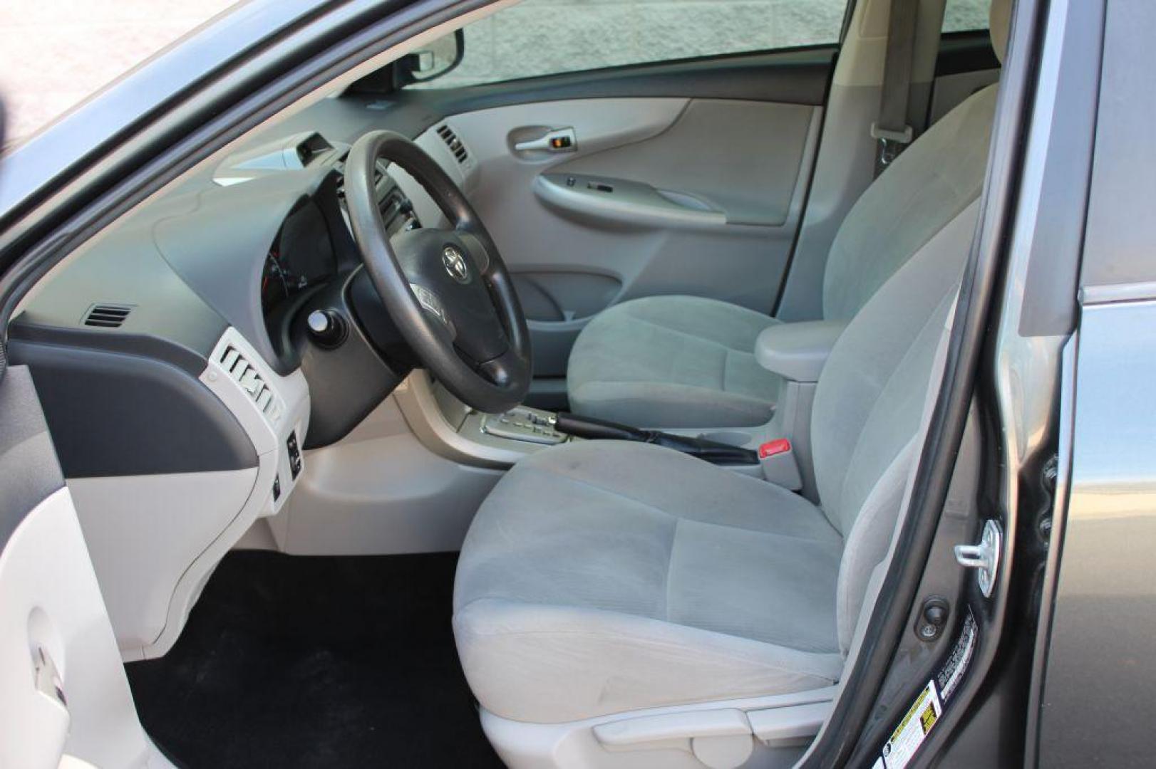 2012 GREY TOYOTA COROLLA LE (2T1BU4EE2CC) with an 1.8L engine, Automatic transmission, located at 6921 40th St N, Pinellas Park, FL, 33781, (727) 366-8136, 27.834944, -82.687653 - Photo#13