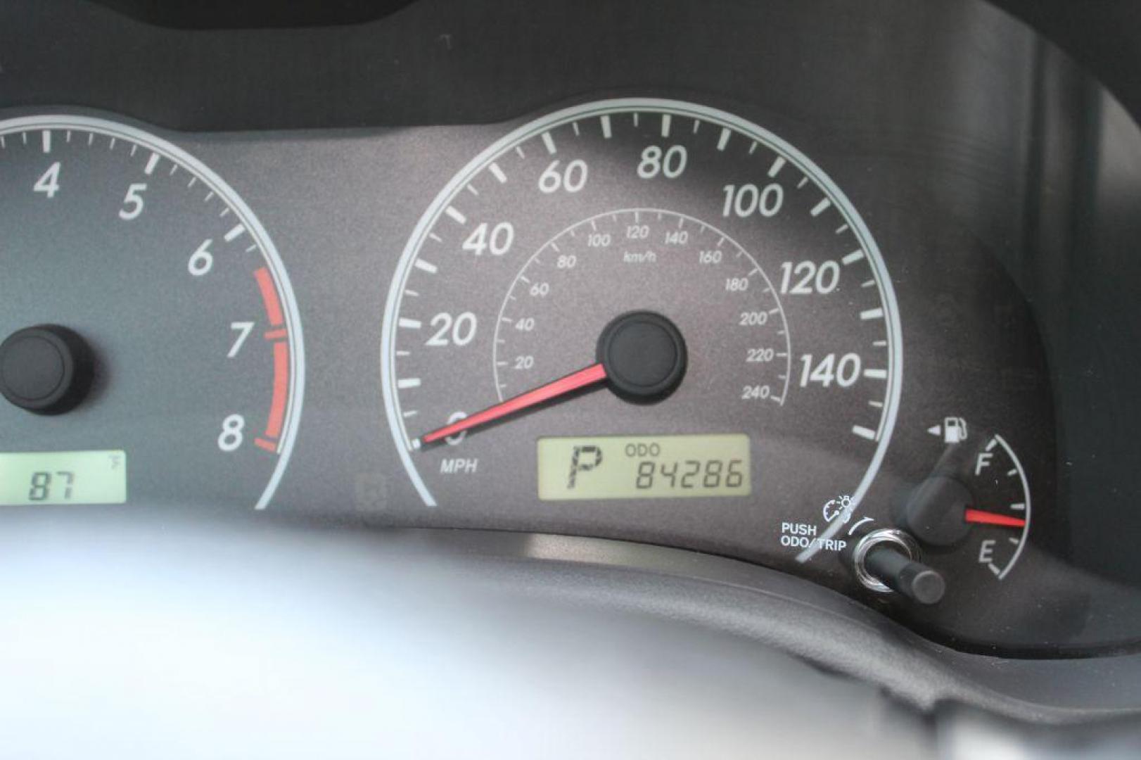 2012 GREY TOYOTA COROLLA LE (2T1BU4EE2CC) with an 1.8L engine, Automatic transmission, located at 6921 40th St N, Pinellas Park, FL, 33781, (727) 366-8136, 27.834944, -82.687653 - Photo#27