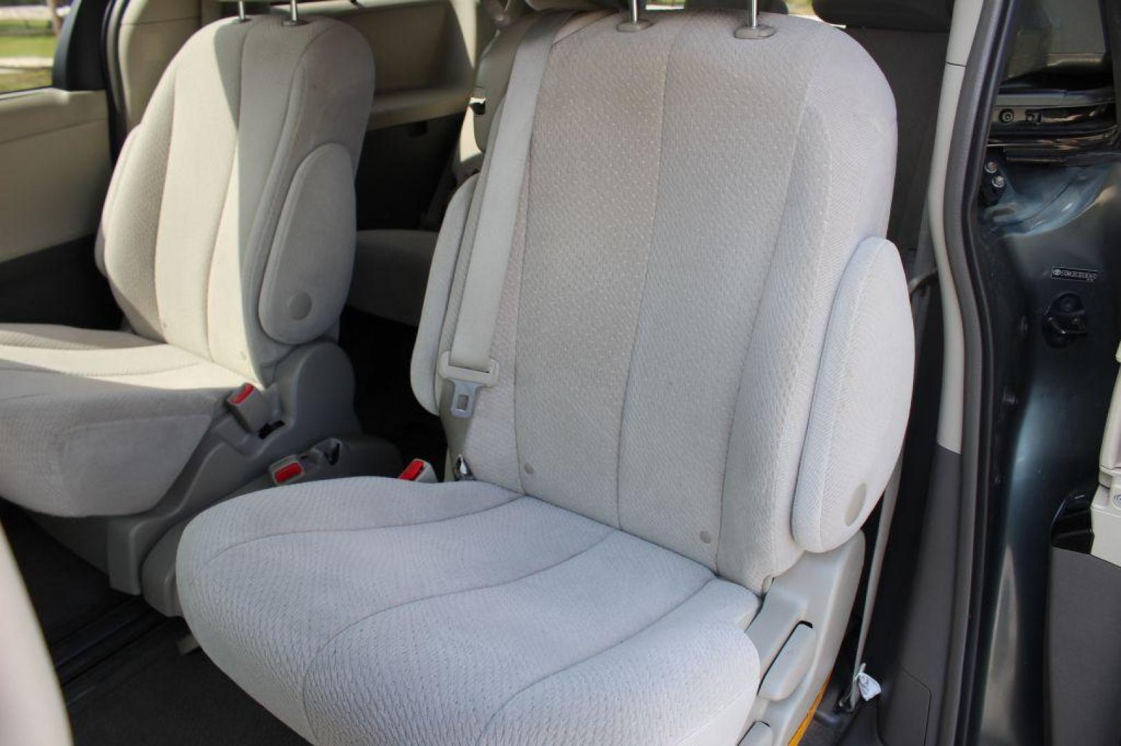 2013 GRAY TOYOTA SIENNA LE (5TDKK3DC3DS) with an 3.5L engine, Automatic transmission, located at 6921 40th St N, Pinellas Park, FL, 33781, (727) 366-8136, 27.834944, -82.687653 - Photo#14