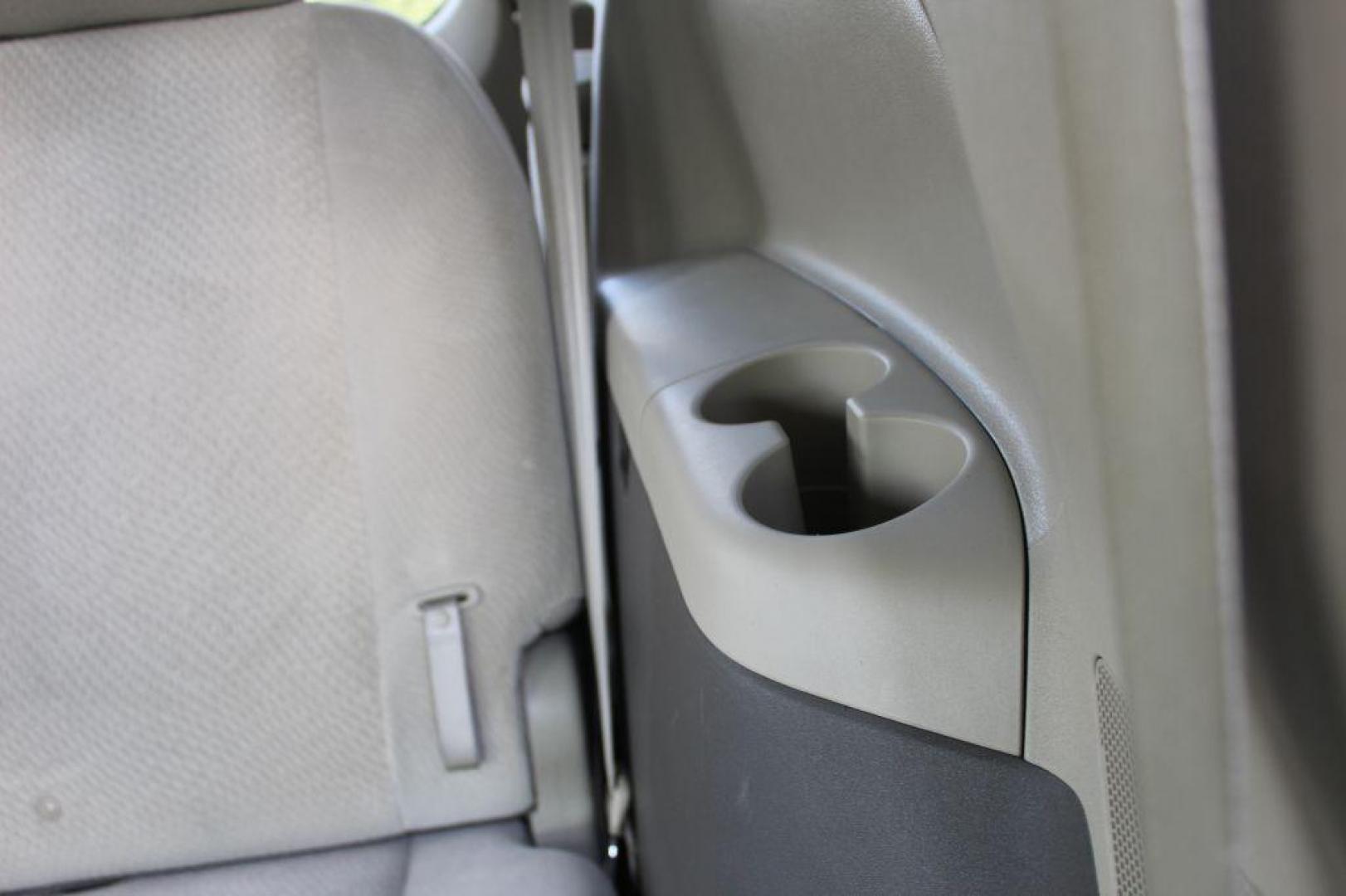 2013 GRAY TOYOTA SIENNA LE (5TDKK3DC3DS) with an 3.5L engine, Automatic transmission, located at 6921 40th St N, Pinellas Park, FL, 33781, (727) 366-8136, 27.834944, -82.687653 - Photo#17