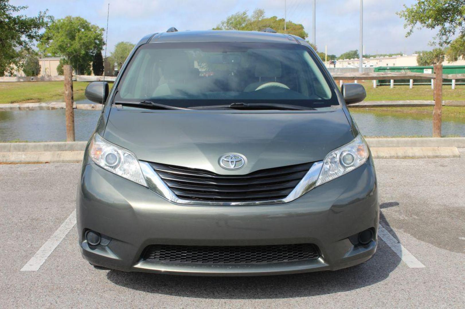2013 GRAY TOYOTA SIENNA LE (5TDKK3DC3DS) with an 3.5L engine, Automatic transmission, located at 6921 40th St N, Pinellas Park, FL, 33781, (727) 366-8136, 27.834944, -82.687653 - Photo#7