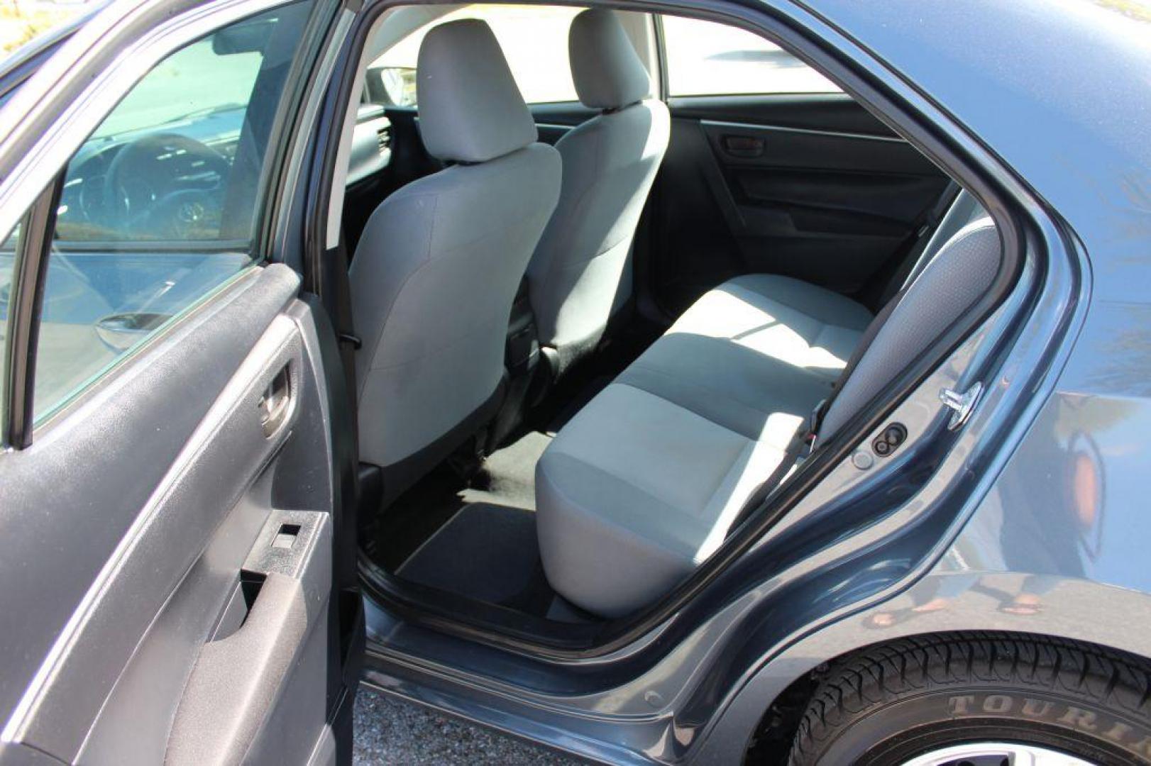 2014 GRAY TOYOTA COROLLA L (2T1BURHE5EC) with an 1.8L engine, Automatic transmission, located at 6921 40th St N, Pinellas Park, FL, 33781, (727) 366-8136, 27.834944, -82.687653 - Photo#14