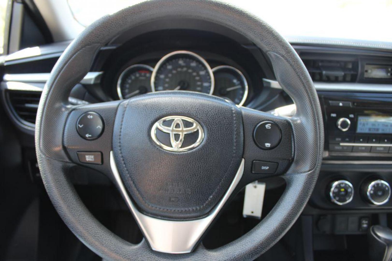 2014 GRAY TOYOTA COROLLA L (2T1BURHE5EC) with an 1.8L engine, Automatic transmission, located at 6921 40th St N, Pinellas Park, FL, 33781, (727) 366-8136, 27.834944, -82.687653 - Photo#25
